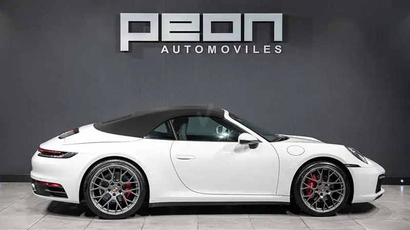Porsche 911 Carrera