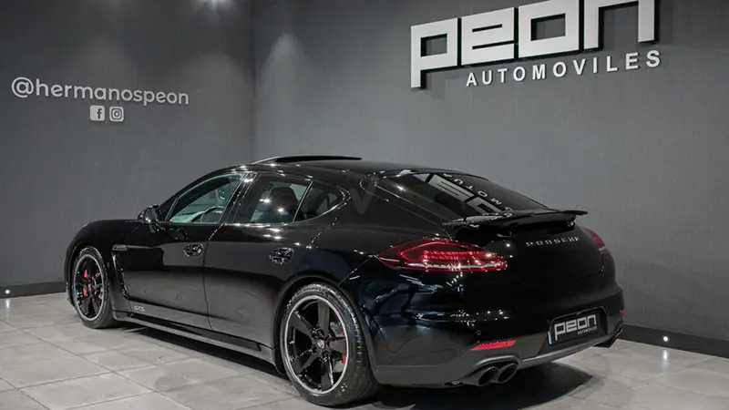 Porsche Panamera GTS