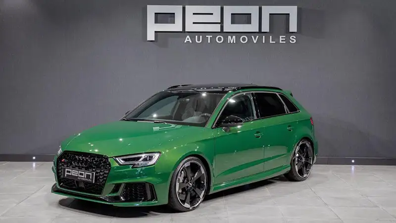 Mejores coches compactos premium Hermanos Peón