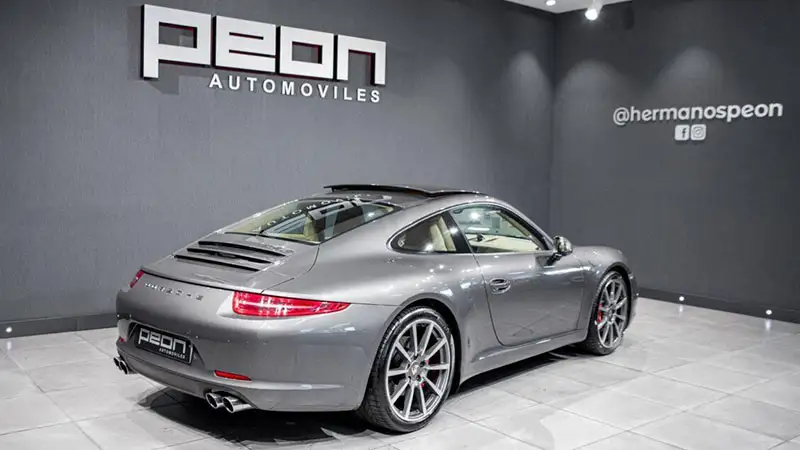 Porsche 911 Carrera S