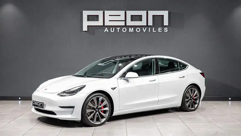 Tesla Model 3 Performance AWD