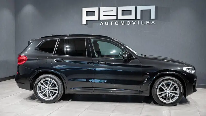SUV
