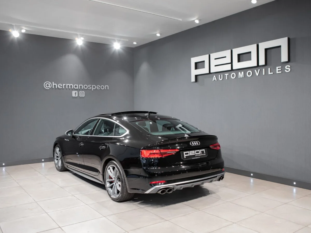 Audi A5 Sportback trasera