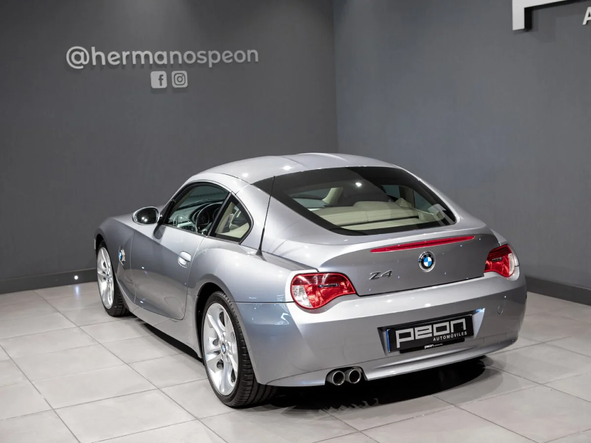 BMW Z4 Coupé trasera