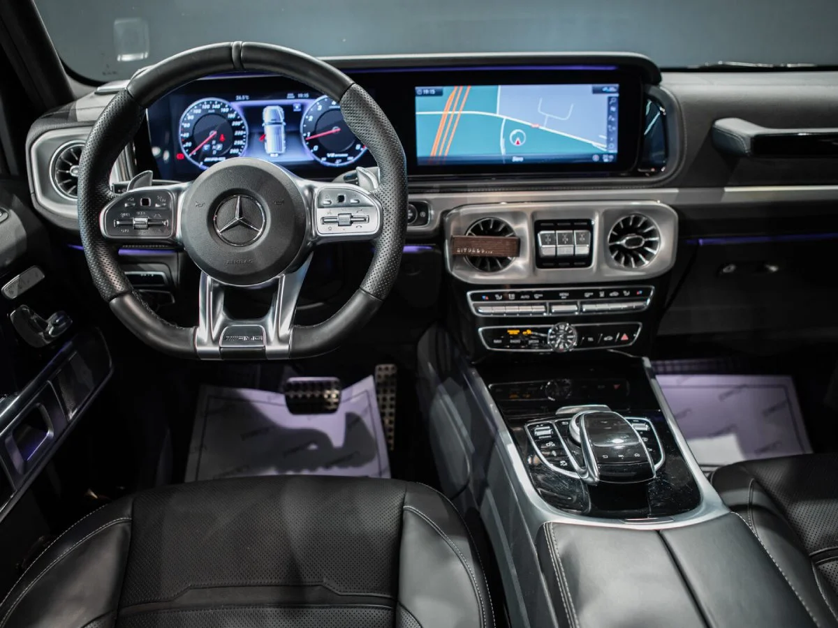 Interior G 63