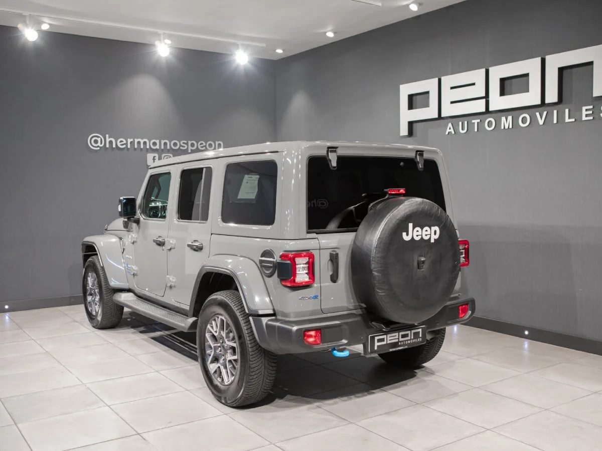 Vista trasera Jeep Wrangler