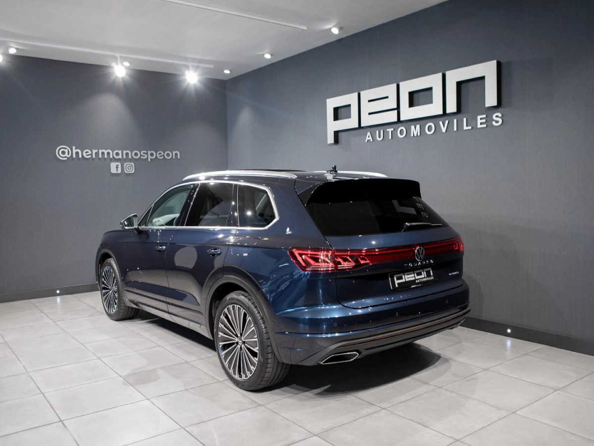Trasera Volkswagen Touareg eHybrid